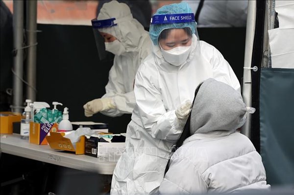 Gần 50% số trẻ em ở Hàn Quốc mắc COVID-19