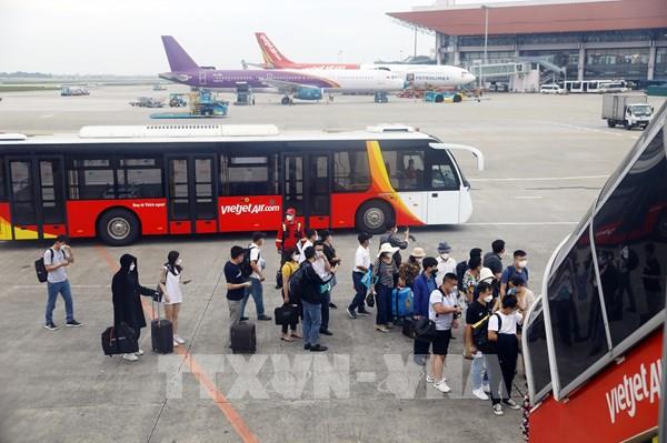 Siết chặt an ninh hàng không sau vụ 5 nhân viên bốc xếp Nội Bài trộm cắp tài sản
