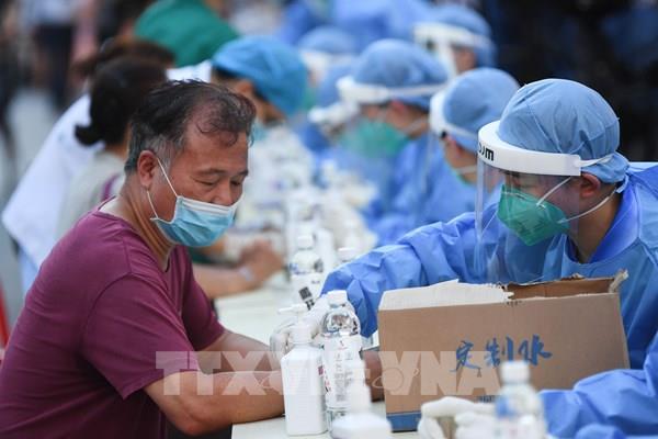 Quảng Châu (Trung Quốc) siết chặt công tác chống dịch COVID-19