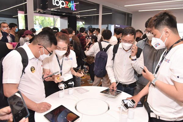 TopZone ra mắt cửa hàng ủy quyền Apple cao cấp