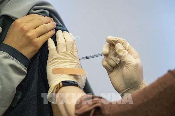 Nguy cơ viêm cơ tim sau khi tiêm vaccine ngừa COVID-19 "rất thấp"
