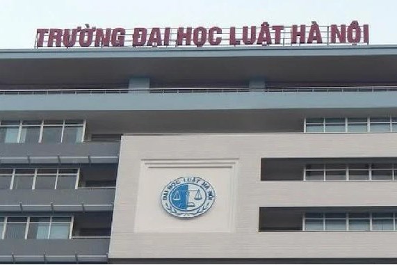 Miễn nhiệm tư cách thành viên Hội đồng trường Trường Đại học Luật Hà Nội đối với ông Trịnh Văn Quyết