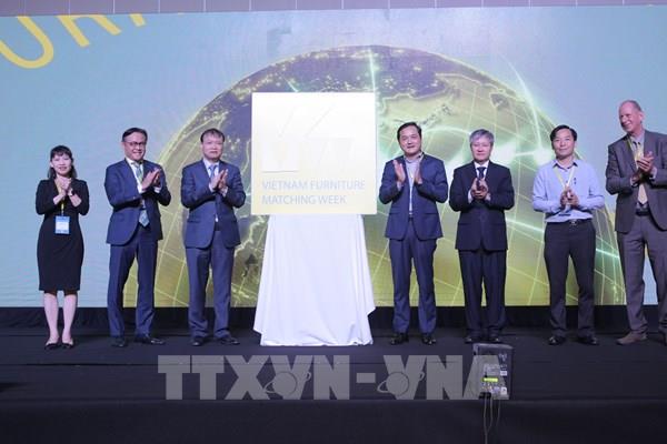 Khai mạc Tuần lễ giao thương quốc tế đồ gỗ và nội thất 2022