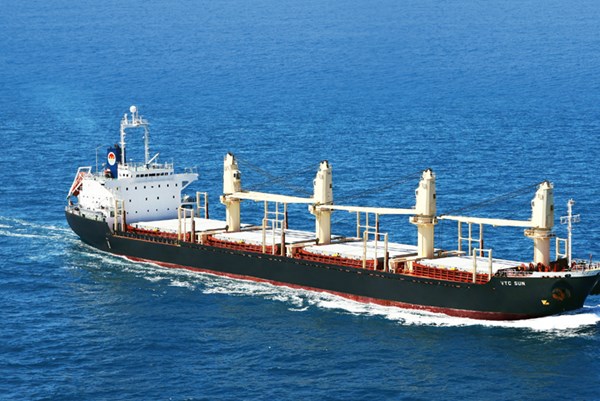 Khuyến khích phát triển giao thông vận tải đường thủy nội địa