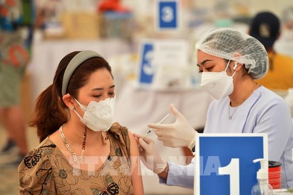 WHO cảnh báo không nên mất cảnh giác trước đại dịch COVID-19