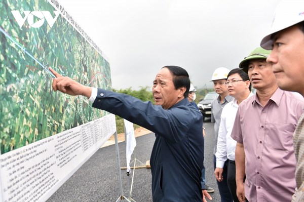 Phó Thủ tướng: Phải hoàn thành 361 km cao tốc Bắc – Nam phía Đông trong năm 2022