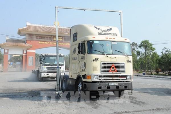 Long An mở lại hoạt động xuất, nhập khẩu ở các cửa khẩu, lối mở biên giới