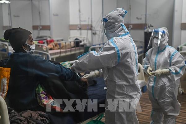 Số ca mắc mới COVID-19 theo tuần ở Ấn Độ tăng lần đầu tiên kể từ tháng 1/2022