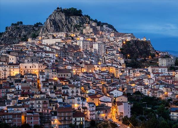 Cyprus tước quốc tịch của nhiều người thuộc diện "Hộ chiếu Vàng"