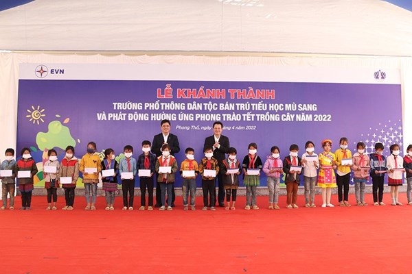 Khánh thành trường phổ thông dân tộc bán trú trị giá 15 tỷ đồng do EVN tài trợ cho Lai Châu