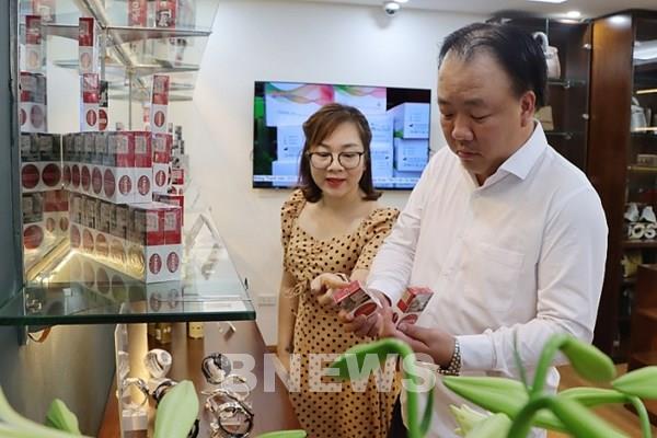 Cung cấp thông tin để người tiêu dùng nhận diện hàng thật, hàng giả