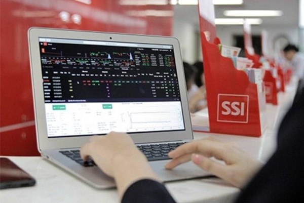 SSI lên kế hoạch chào bán 104 triệu cổ phiếu riêng lẻ