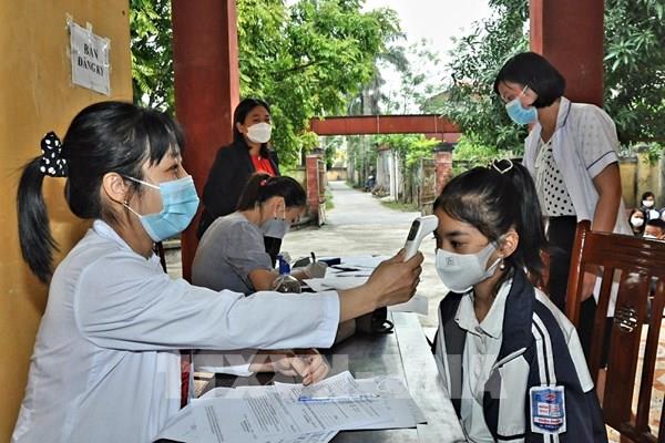 Ngày 25/4 ghi nhận 7.417 ca mắc COVID-19, tiêm vaccine cho 667.978 trẻ 5-11 tuổi