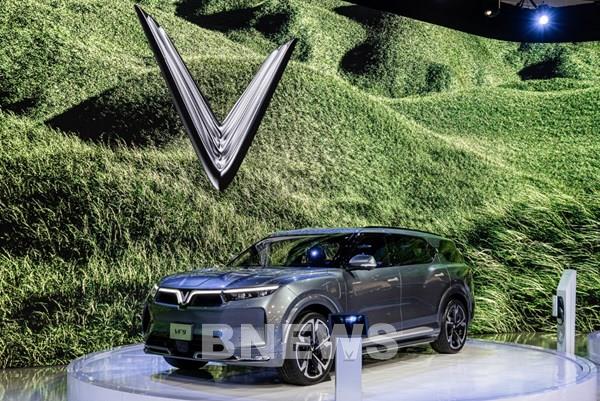 VinFast Canada tổ chức Roadshow trải nghiệm xe VF 8 và VF 9 trên toàn quốc