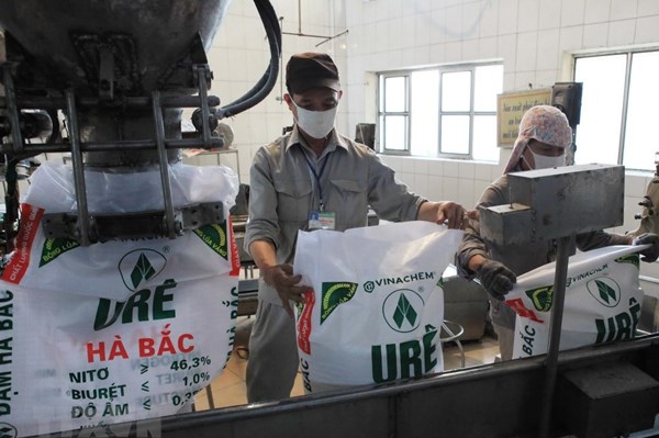 Xử phạt 350 triệu đồng đối với Công ty Phân đạm và Hóa chất Hà Bắc