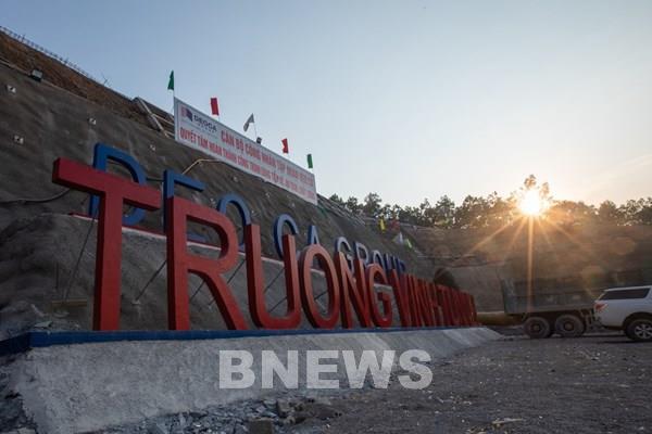 Đèo Cả đào thông hầm Trường Vinh, công trình lớn nhất tuyến cao tốc Nghi Sơn - Diễn Châu