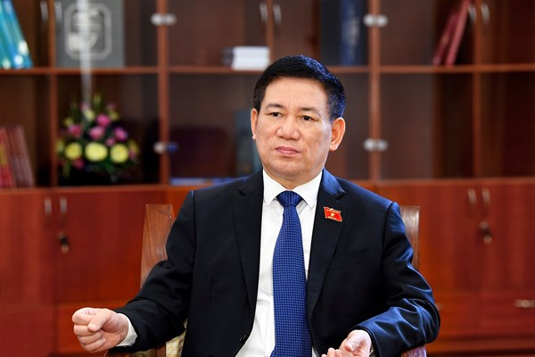 Bộ Tài chính giám sát, đảm bảo quyền lợi cho nhà đầu tư