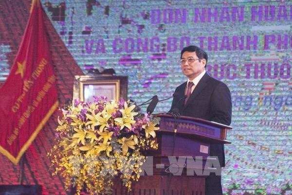 Thủ tướng Phạm Minh Chính dự Lễ kỷ niệm 30 năm tái lập tỉnh Sóc Trăng