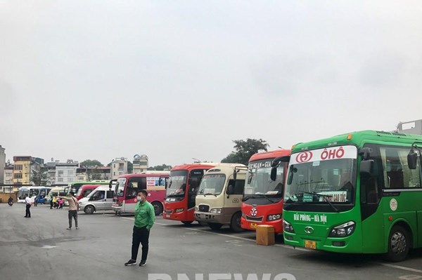 Đề xuất giảm thuế cho doanh nghiệp vận tải trước áp lực tăng giá xăng, dầu