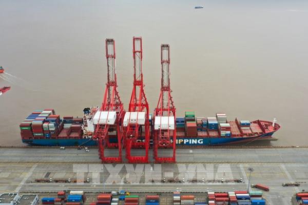 Kinh tế Trung Quốc nhọc nhằn vượt "bẫy COVID-19"