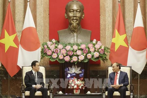 Chủ tịch nước Nguyễn Xuân Phúc tiếp Thủ tướng Nhật Bản Kishida Fumio