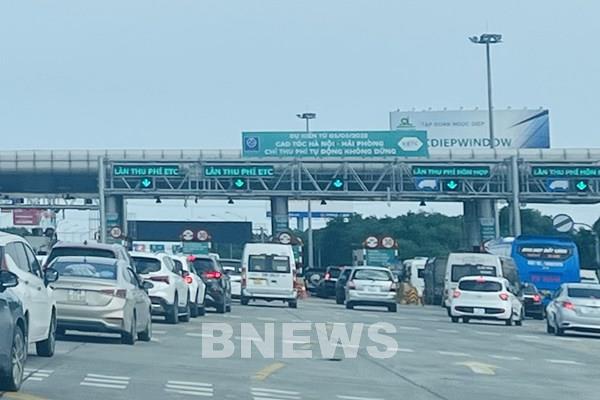 Kiến nghị tăng số làn ETC tại trạm thu phí trên cao tốc Hà Nội-Hải Phòng