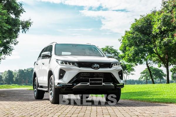 Toyota Việt Nam giới thiệu Fortuner 2022 nâng cấp về an toàn và tiện nghi