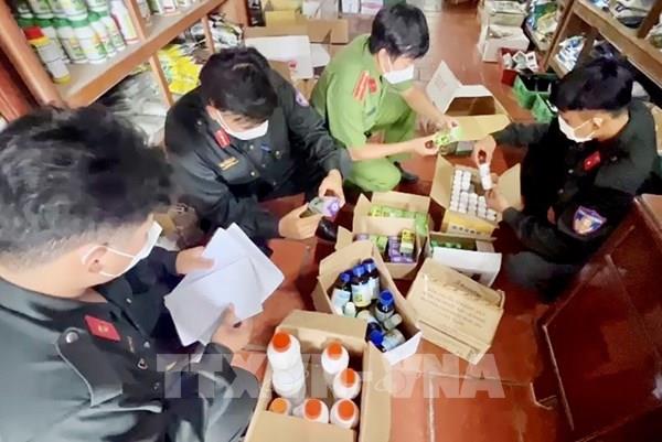 An Giang thu giữ số lượng lớn thuốc bảo vệ thực vật, phân bón không rõ nguồn gốc