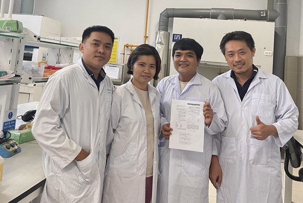 Mỹ cấp Bằng sáng chế cho nghiên cứu làm mới xúc tác FCC thải của VPI