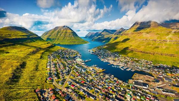 Quần đảo Faroe, "bến đỗ" mới cho tàu thuyền Nga bị cấm cập cảng châu Âu