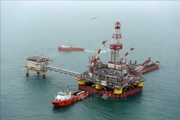 Lựa chọn nào cho châu Âu khi từ bỏ nguồn cung dầu từ Nga