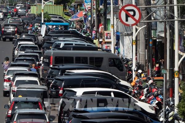 Indonesia sẽ gắn chip và mã QR vào biển số xe
