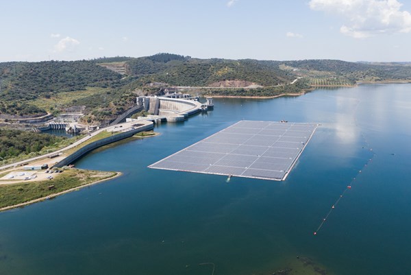 Bồ Đào Nha khởi động công viên điện Mặt trời nổi lớn nhất châu Âu