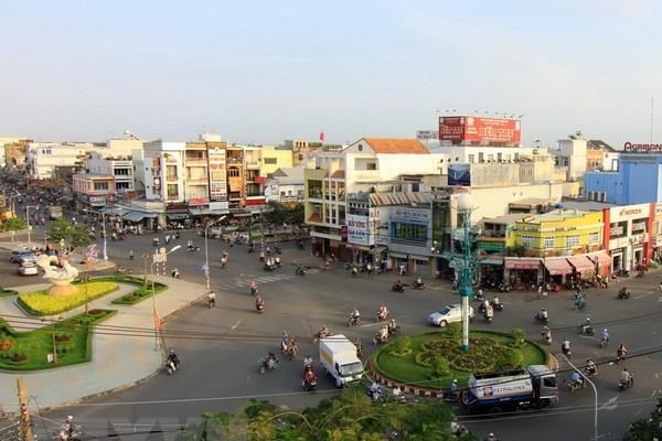 Phát triển đồng bộ hệ thống hạ tầng giao thông và dịch vụ logistics