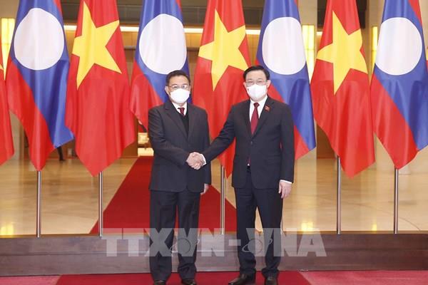 Việt Nam - Lào: Hợp tác thương mại bền vững và hiệu quả