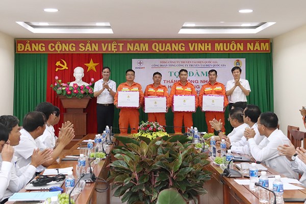 EVNNPT hướng về người lao động