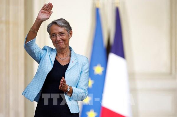 Pháp có nữ Thủ tướng mới