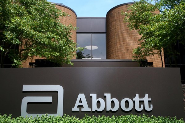 Abbott, FDA đạt thỏa thuận nối lại sản xuất sữa bột trẻ em ở nhà máy Michigan