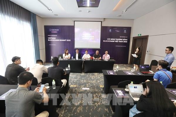 Lần đầu tiên  tổ chức Hội nghị thượng đỉnh Blockchain Việt Nam 2022