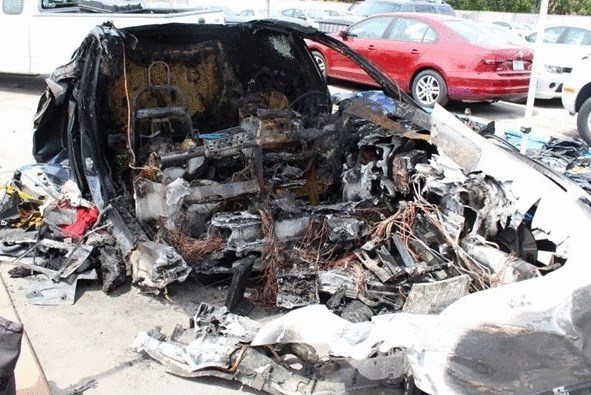 Mỹ điều tra vụ tai nạn liên quan đến ô tô  của hãng Tesla