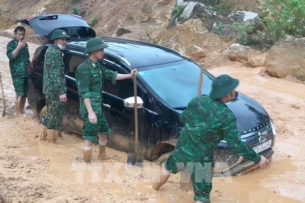 Điện Biên: Liên tiếp xảy ra sạt lở đất, đá, Quốc lộ 279 ách tắc cục bộ