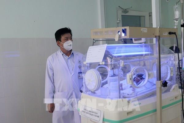 Bắt tạm giam Giám đốc Bệnh viện Đa khoa tỉnh Vĩnh Long