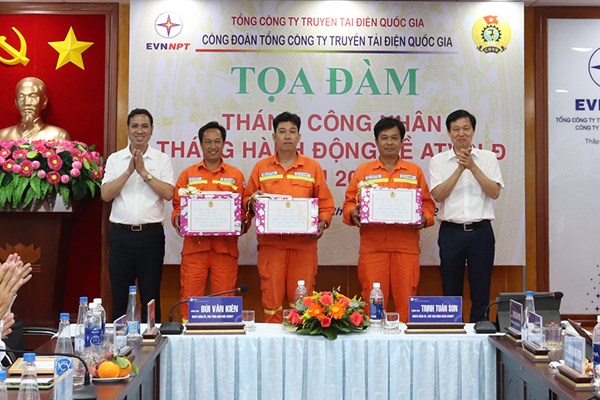 EVNNPT đề cao vấn đề an toàn trong sản xuất