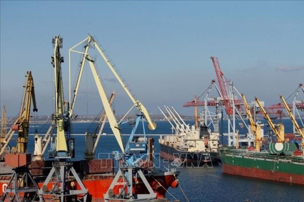 EU hy vọng sớm nối lại xuất khẩu ngũ cốc của Ukraine qua đường Biển Đen