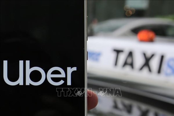 Australia phạt Uber vi phạm luật chống thư rác