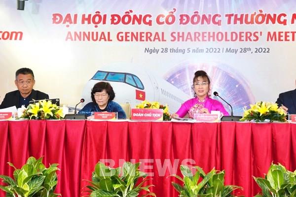 Vietjet đặt mục tiêu hoạt động có lãi và khai thác 100.000 chuyến bay