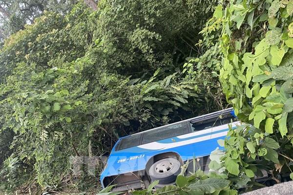 Một số nguyên nhân và cách xử lý an toàn khi ô tô bị mất phanh