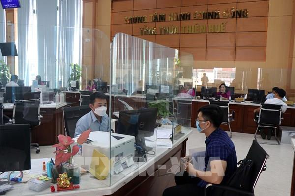 Rà soát, cắt giảm ít nhất 20% thủ tục hành chính nội bộ trong hệ thống hành chính nhà nước