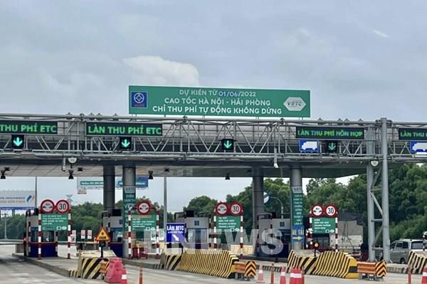 Suôn sẻ ngày đầu thí điểm thu phí tự động không dừng cao tốc Hà Nội - Hải Phòng