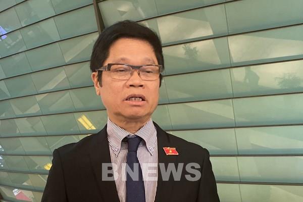 Bên lề Quốc hội: Cân nhắc tiếp tục giảm thuế đối với xăng dầu